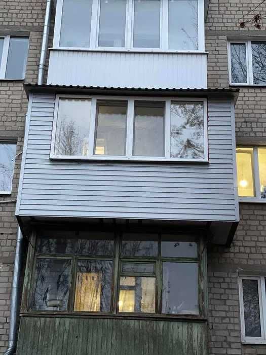 Продам 3 к. квартиру Харьковских Дивизий метро Армейская Новые Дома