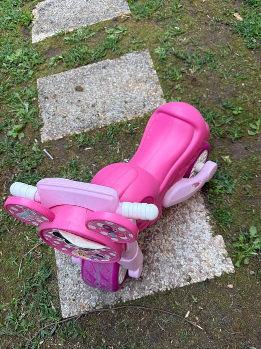 Triciclo menina Minnie