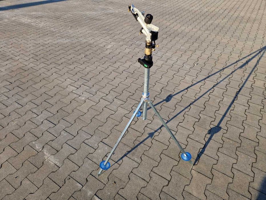 Zraszacz SIME FUNNY lub JUMBO na statywie ocynkowanym 1"