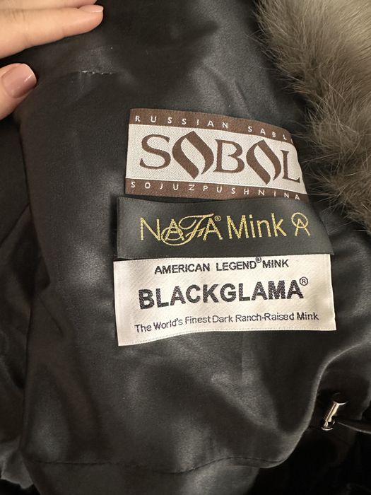 Шикарная длинная норковая шуба  блэкглама с баргузинским соболем