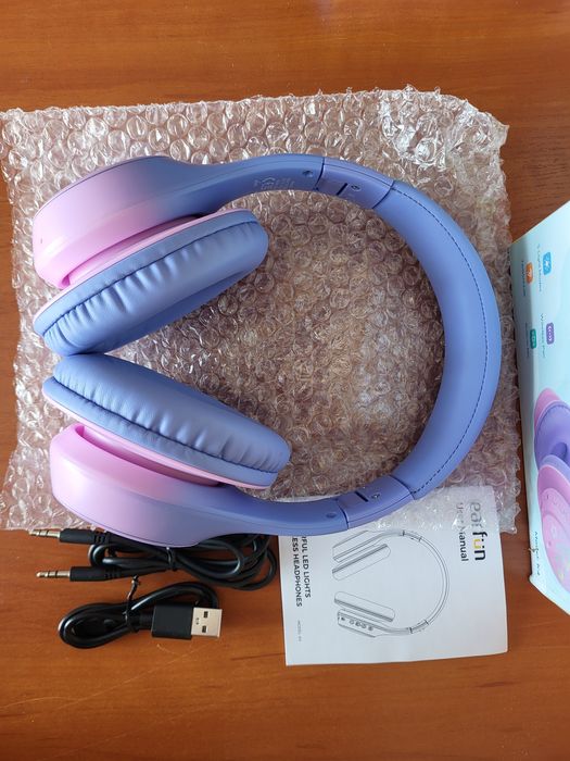 Słuchawki Bluetooth EarFun dla dzieci, 5 trybów podświetlenia LED