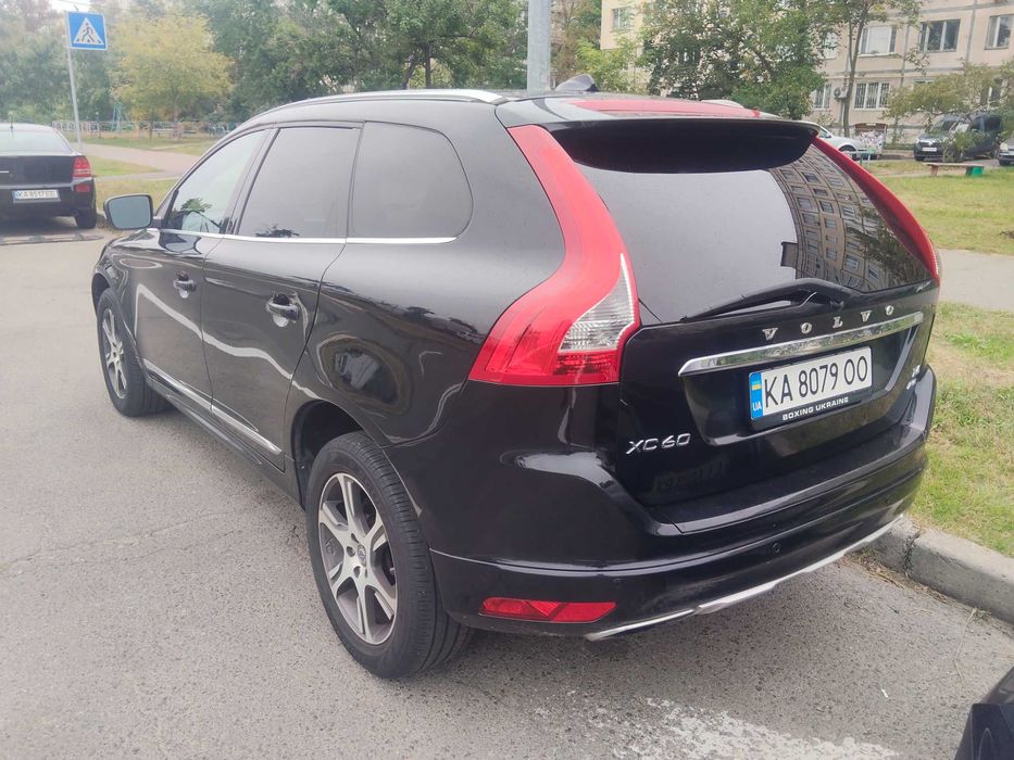Продам Volvo XC60 3l 2013 р.