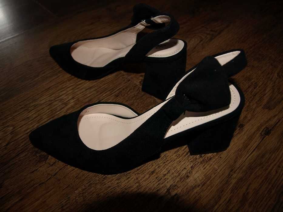 Czarne nowe rozm. 37