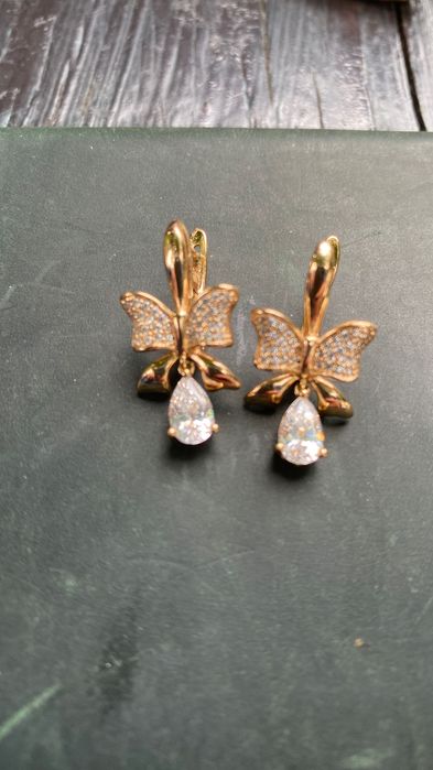 Сережки медичний сплав б/в