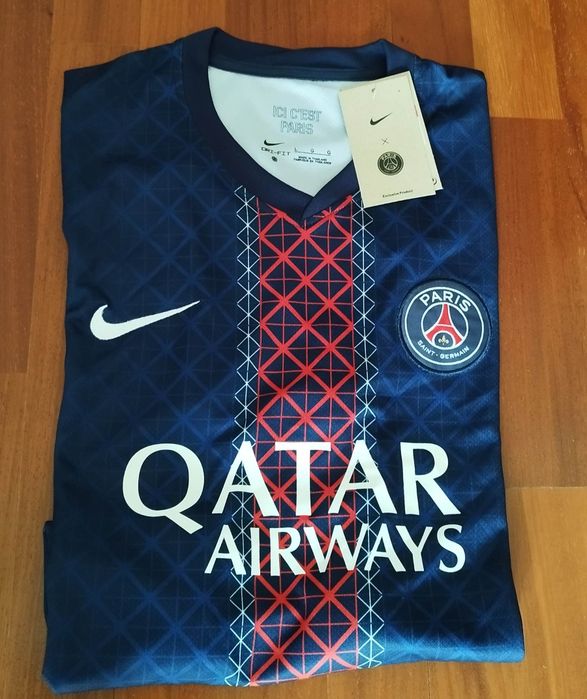 Camisola Bayern Munique e PSG