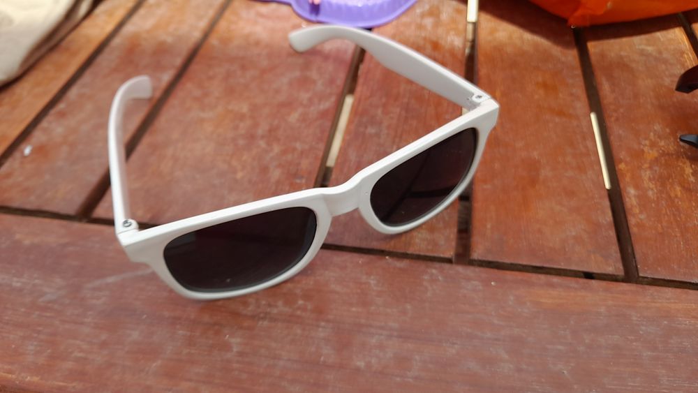 Oculos de sol de criança