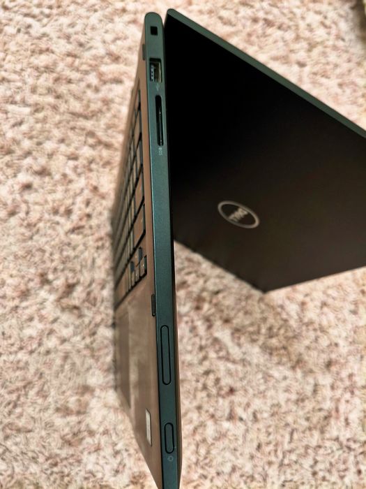 Ноутбук-трансформер  Dell Latitude 3390 2 in 1 i5-8250U 8/256 Gb, 13"