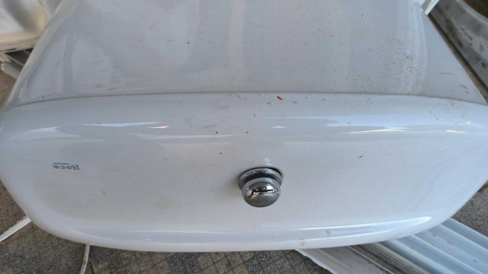 Loiças casa de banho