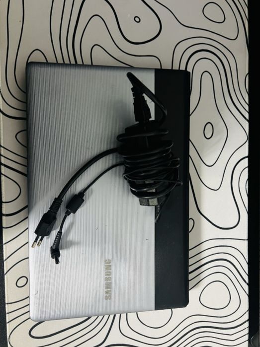 Продам ноутбук для роботи та відпочинку