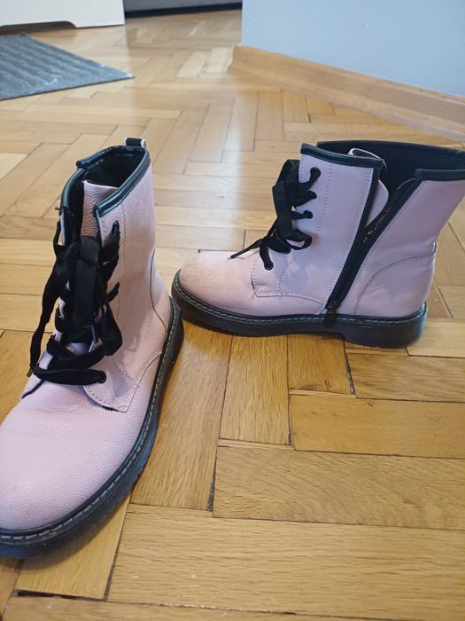 CCC trapery traktory sztyblety rozm. 32 różowe zamek