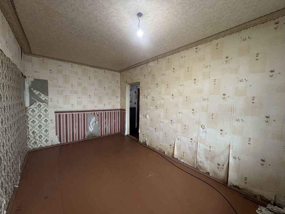 Продаю 1 комнатную квартиру на 12 продольной и1