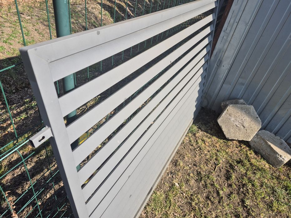 Przęsła ogrodzeniowe