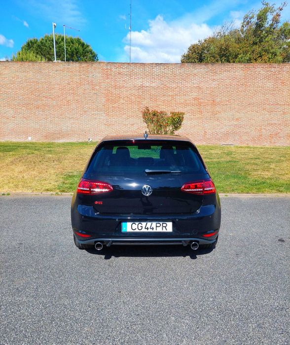 VW Golf 7 GTI Performance 2.0Tfsi 230Cv impecável 190€ mês