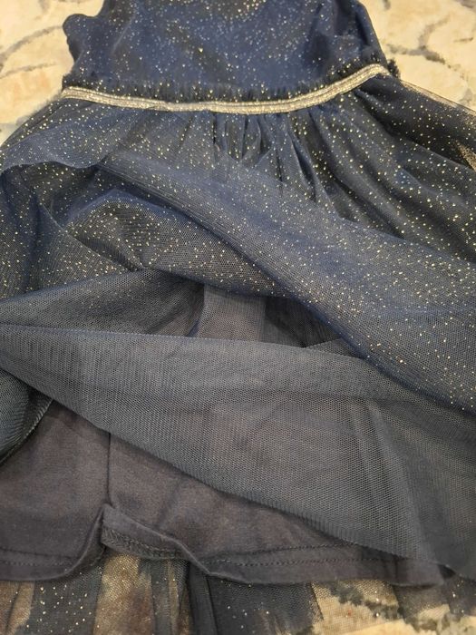 Granatowa, tiulowa sukienka dla dziewczynki,  rozm. 116