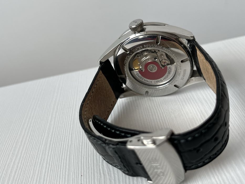 oris artix date 733 7642 4031
