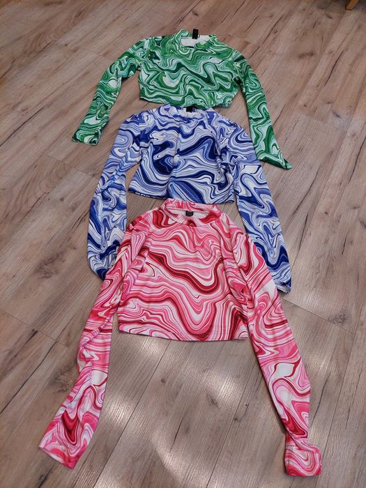 Bluzki bluzy swetr.
