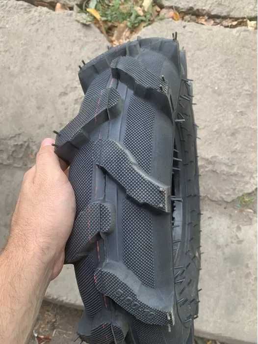 Покрышки с камерой и колесо на мотоблок, минитрактор