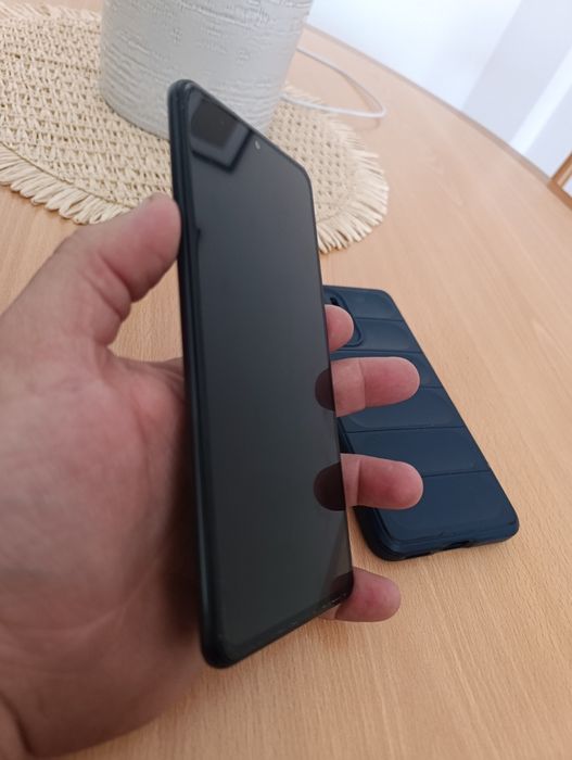 Poco F3 8g / 256g