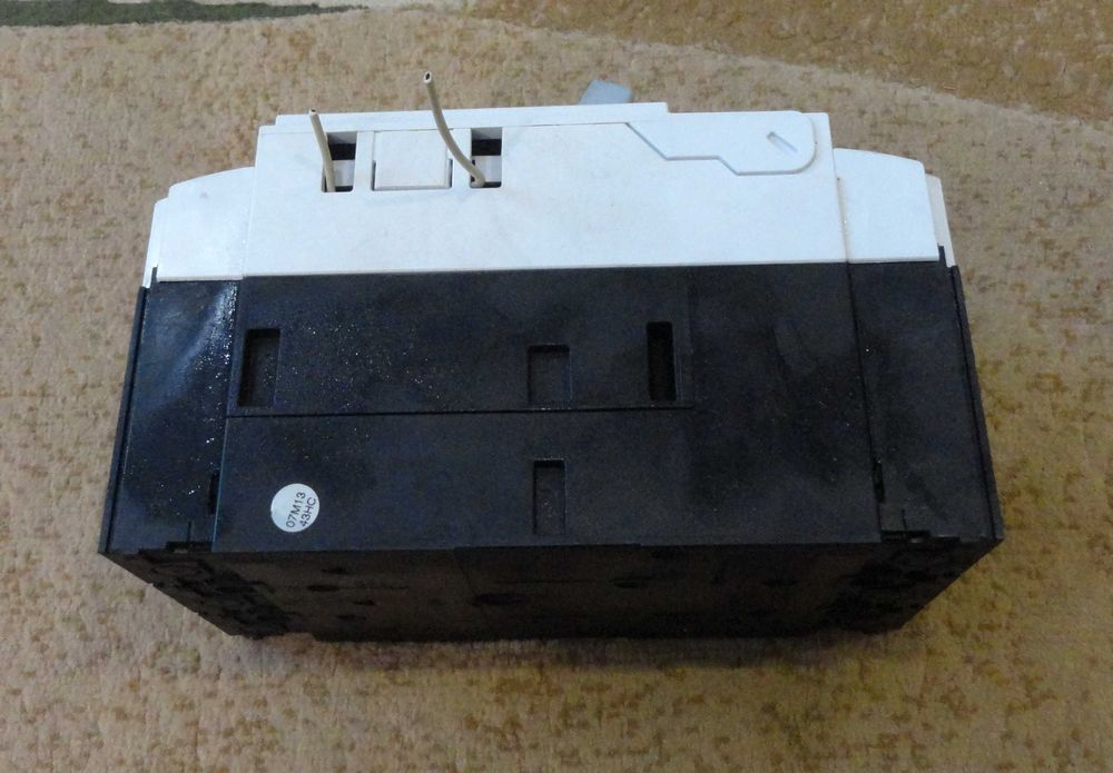 Силовий автоматичний вимикач LZMC2