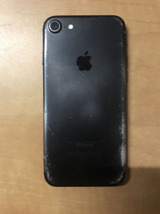 Айфон 7  128гб память