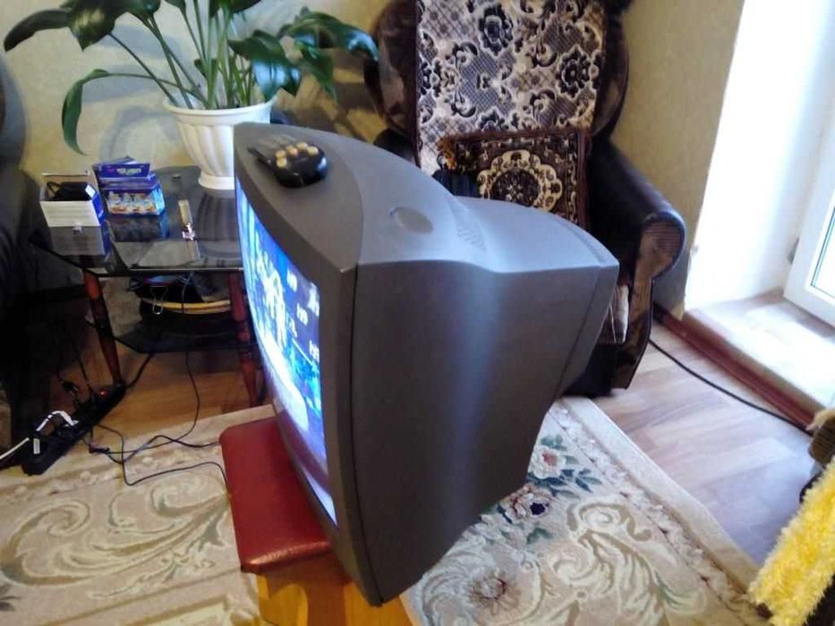 телевизор Philips