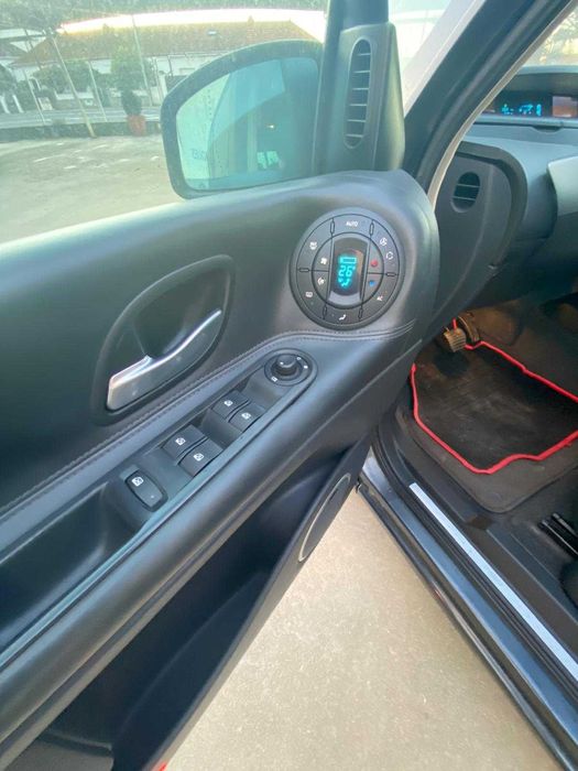 Renault Espace 2.0 dCi 7 Lugares Nacional