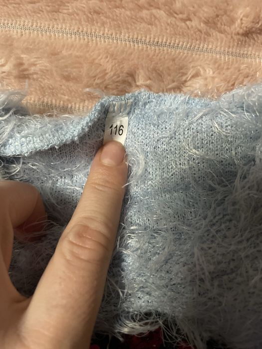 Кофта на дівчинку 116