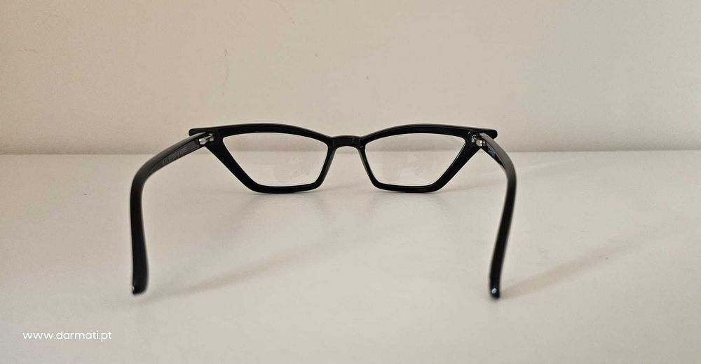 ÓCULOS DE LEITURA PRÉ-GRADUADOS