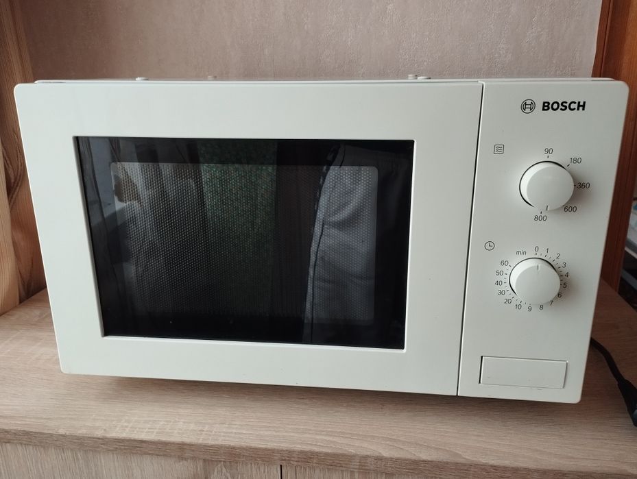 Микроволновая печь (микроволновка) Bosch.
