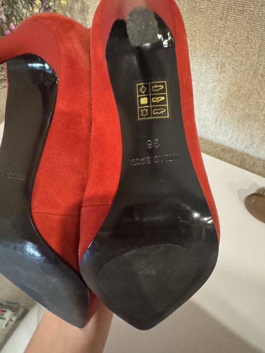 Туфлі замшеві фірми ANTONIO BIAGGI