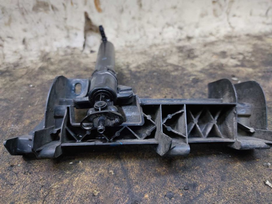 Peugeot 307 Lift Spryskiwacz Lampy Lewy Ślizg Zderzaka