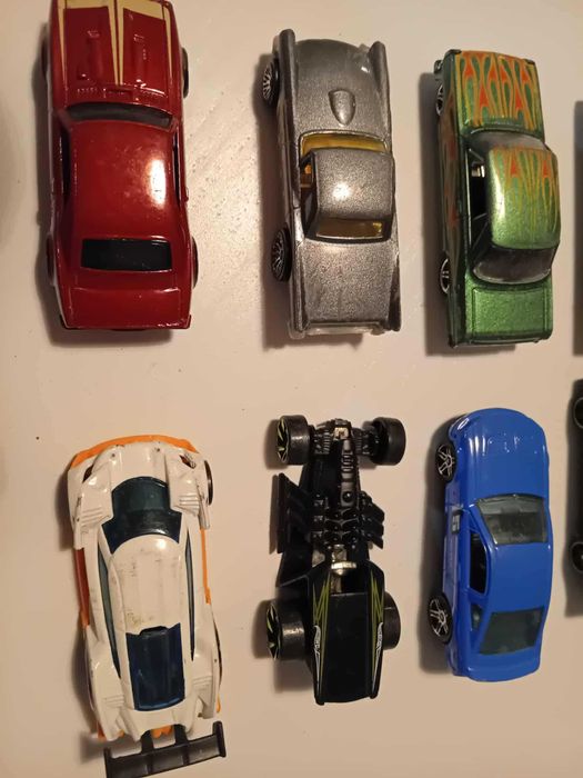 Sprzedam modele samochodów