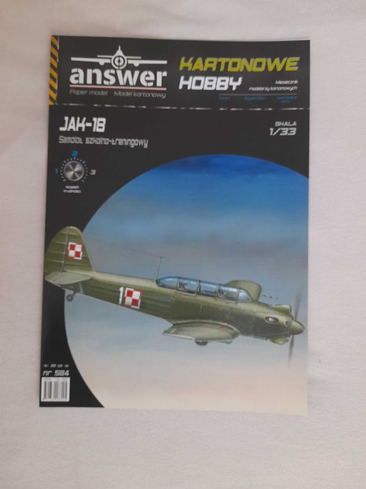 Samolot Jakowlew Jak-18 w barwach Polski, 1:33, wyd. Answer, stan bardzo dobry