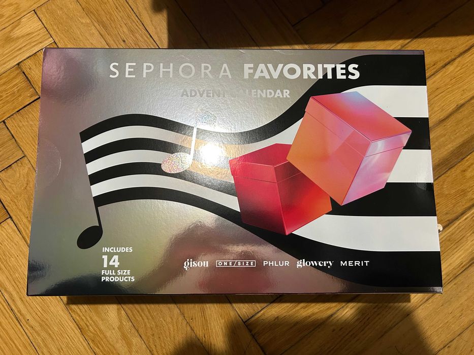 Kalendarz adwentowy Sephora Favorites 2026