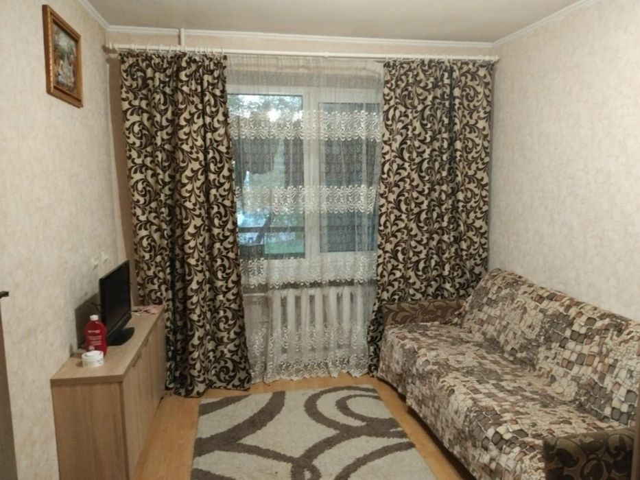 Здам в оренду дві кімнати 25 кв.м Пасічна  вул Целевича