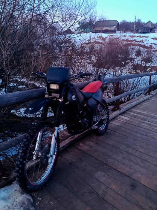 Продам мотоцикл Forte 250