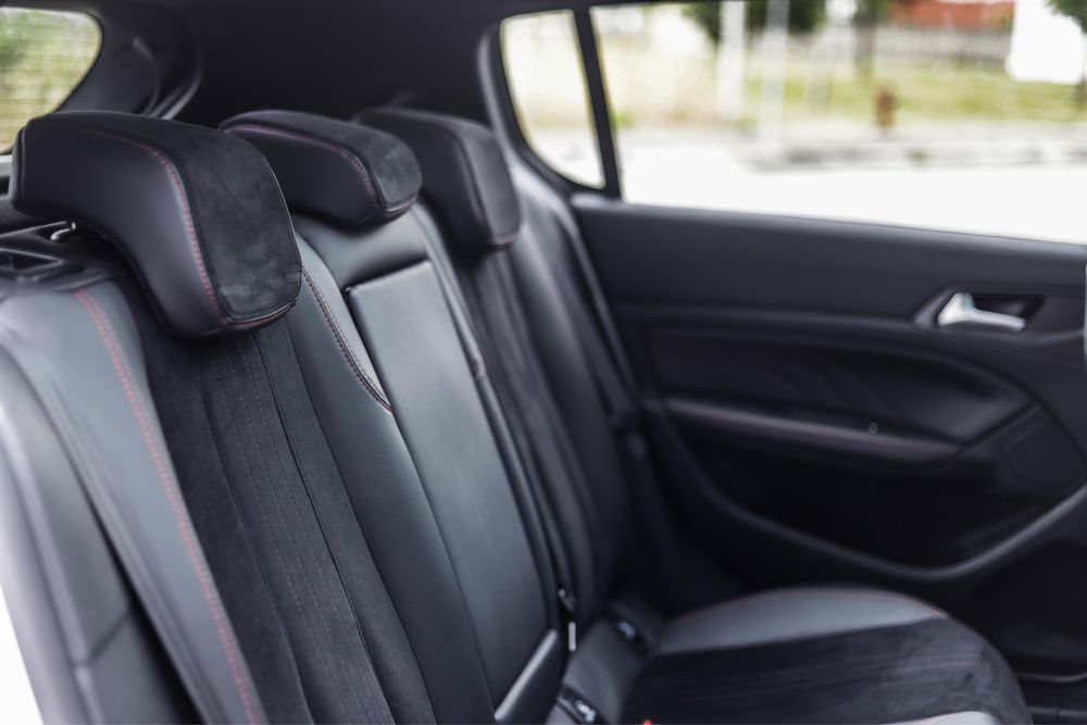 Peugeot 308 GT Line 1.2 PureTech 130cv – correia substituída