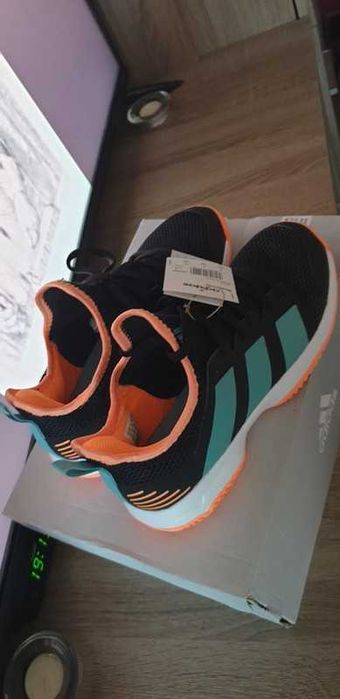 Adidas buty sportowe czarny rozmiar 38 wkladka 23.5cm nowe