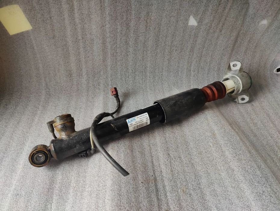 audi a5 8t amortyzator amortyzatory aktywne przod tyl 8f0513022d 8f051
