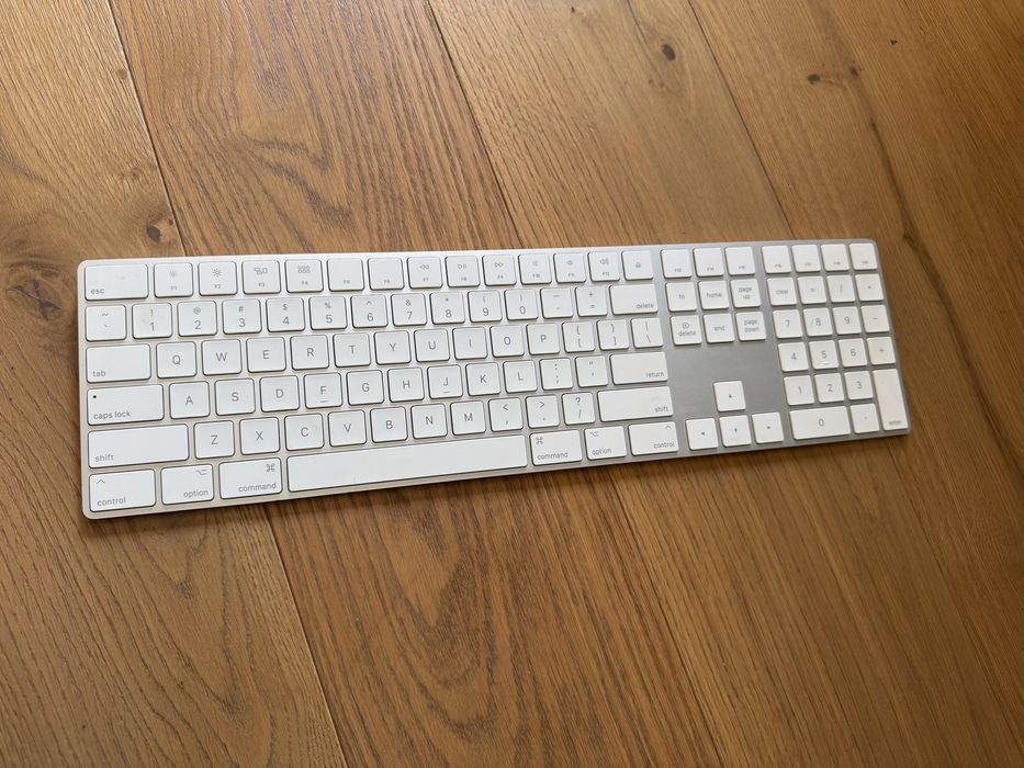 Apple Magic Keyboard 2 - A1843 Клавіатура Numeric Безпровідна