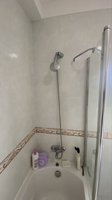 Banheira com resguardo