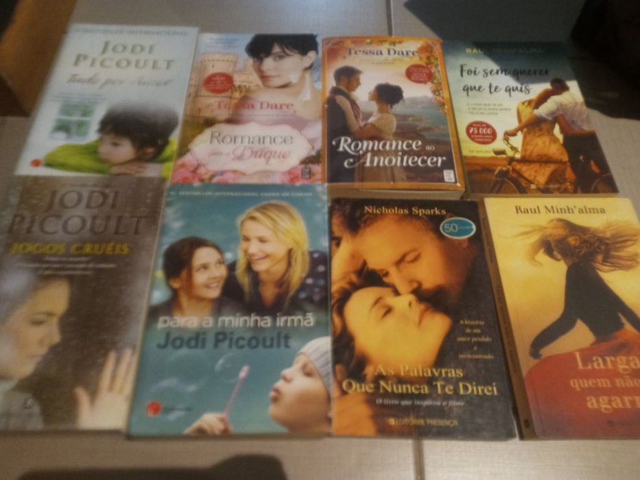 Vários livros, vários autores