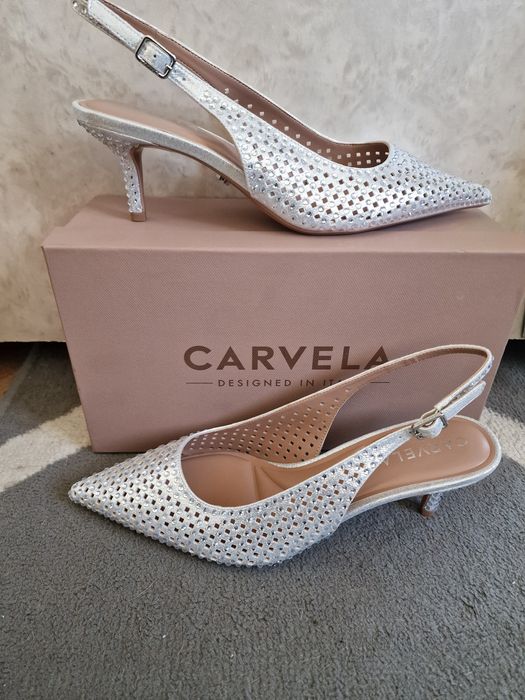 Piękne buty CARVELA