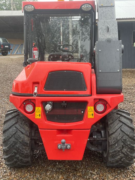 Пропоную телескопічний  навантажувач EVARUN 1500 новий