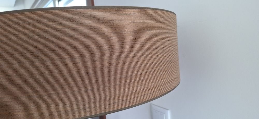 Candeeiro de pé de marca