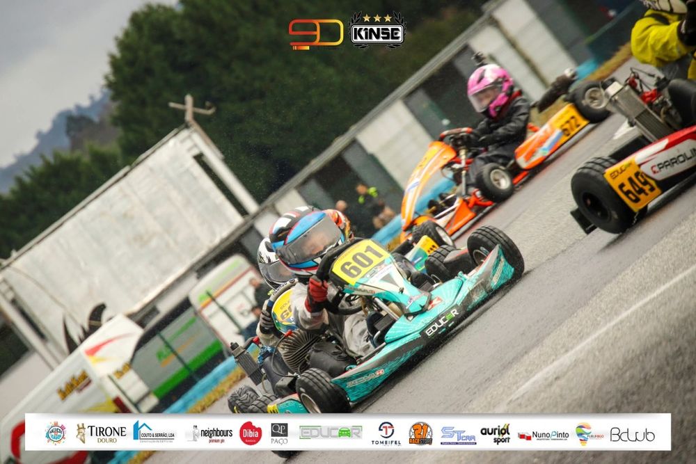 Kart completo FK em bom estado