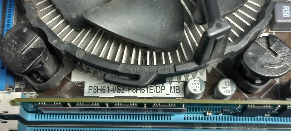 Asus S2-P8H61E + i3-2120 + 8gb ddr3 + кулер