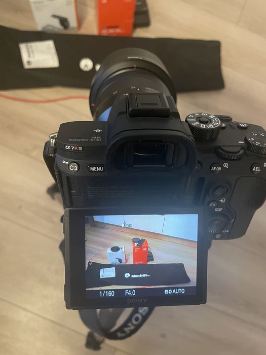Aparat lustrzany sony alfa 7RIII