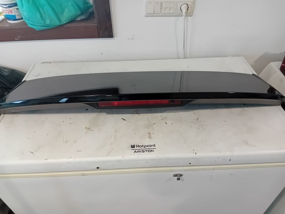 Spoiler Renault  Captur 2013