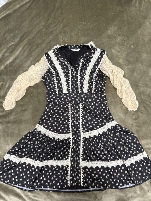 Елегантна сукня